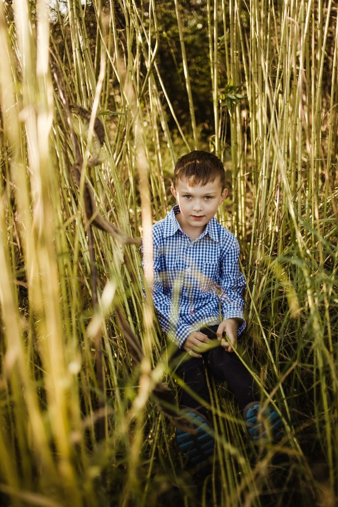 Семейная фотосессия на природе. Семейный и свадебный фотограф в Майкопе Михаил Мартиросян