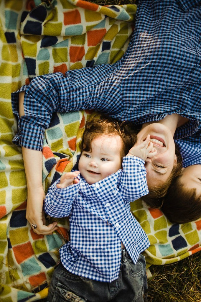 Семейная фотосессия на природе. Семейный и свадебный фотограф в Майкопе Михаил Мартиросян