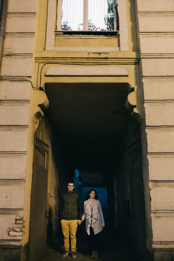 Фотосессия пары на берегу реки. Семейный и свадебный фотограф в Майкопе Михаил Мартиросян