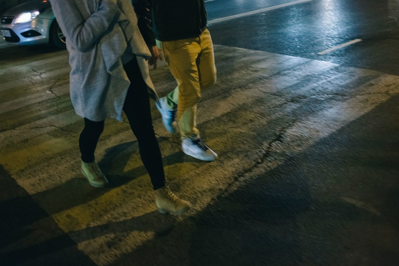 Фотосессия пары на берегу реки. Семейный и свадебный фотограф в Майкопе Михаил Мартиросян