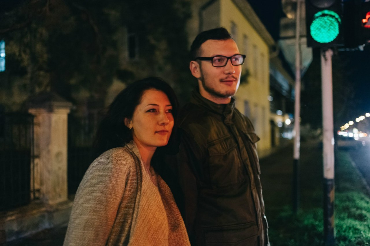 Фотосессия пары на берегу реки. Семейный и свадебный фотограф в Майкопе Михаил Мартиросян