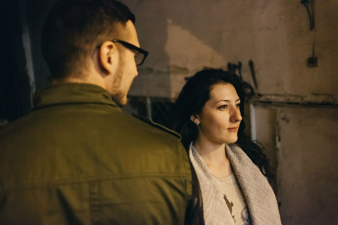 Фотосессия пары на берегу реки. Семейный и свадебный фотограф в Майкопе Михаил Мартиросян