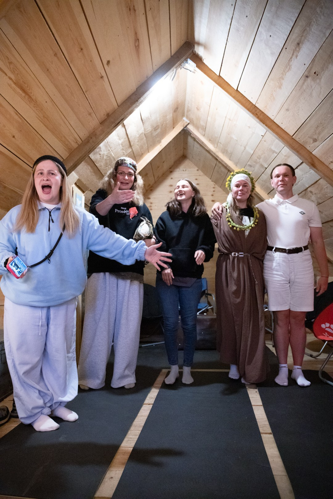 Лето 2025 домики. 1642 — первый лагерь для взрослых на Байкале