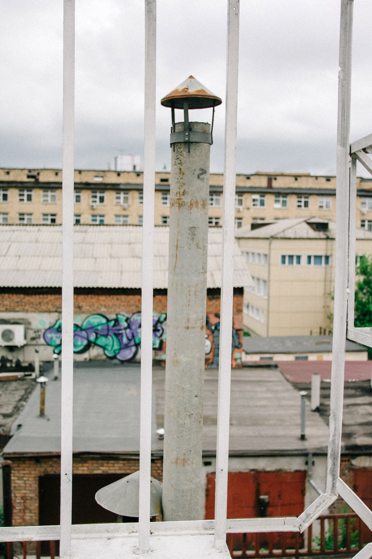 Флаг в руки. Выставка художников @ Центр города. Репортажный фотограф Максим Полянский. Москва, Санкт-Петербург, Красноярск