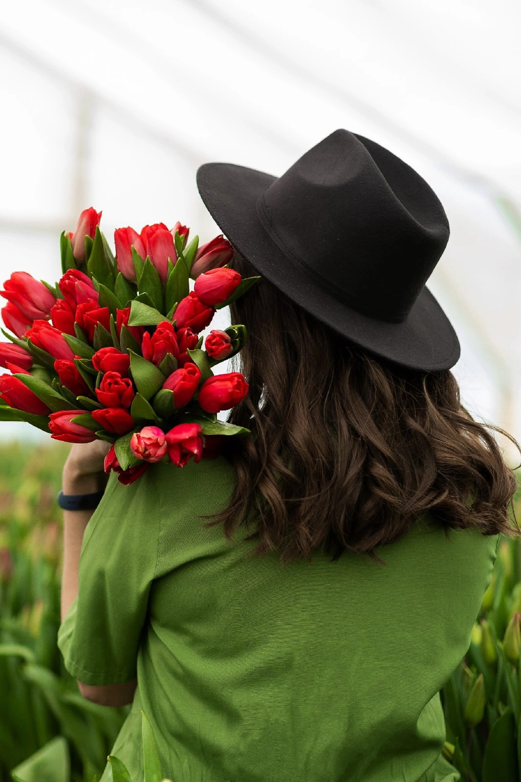 Фотосессия с тюльпанами. Семейный фотограф смоленск