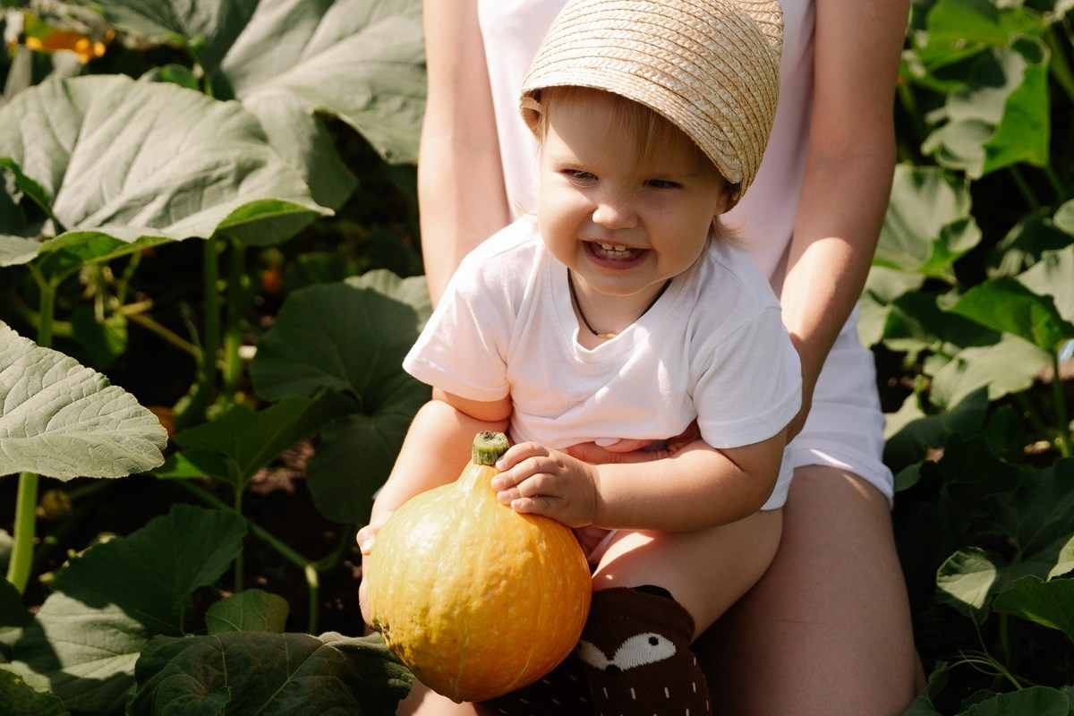 Юля и Лиза. Фотограф Любовь Щербинина