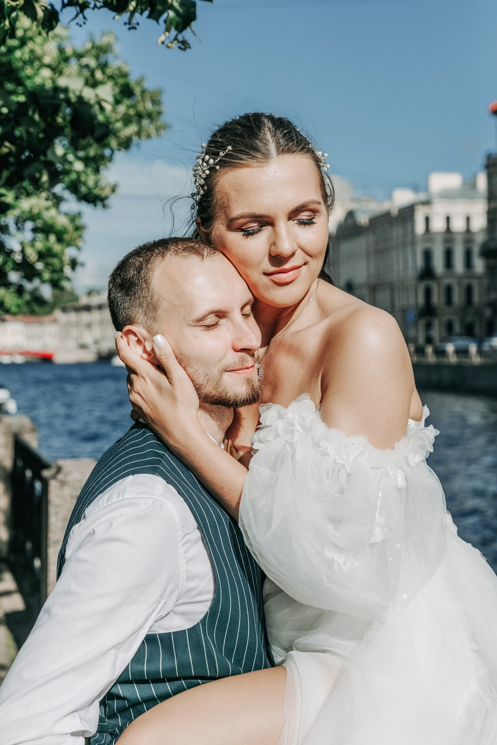 Свадебный фотограф в Санкт Петербурге, Москве. Фотограф крещение венчание в Петербурге! Помогает подобрать храм и посоветовал душевного батюшку в СПб