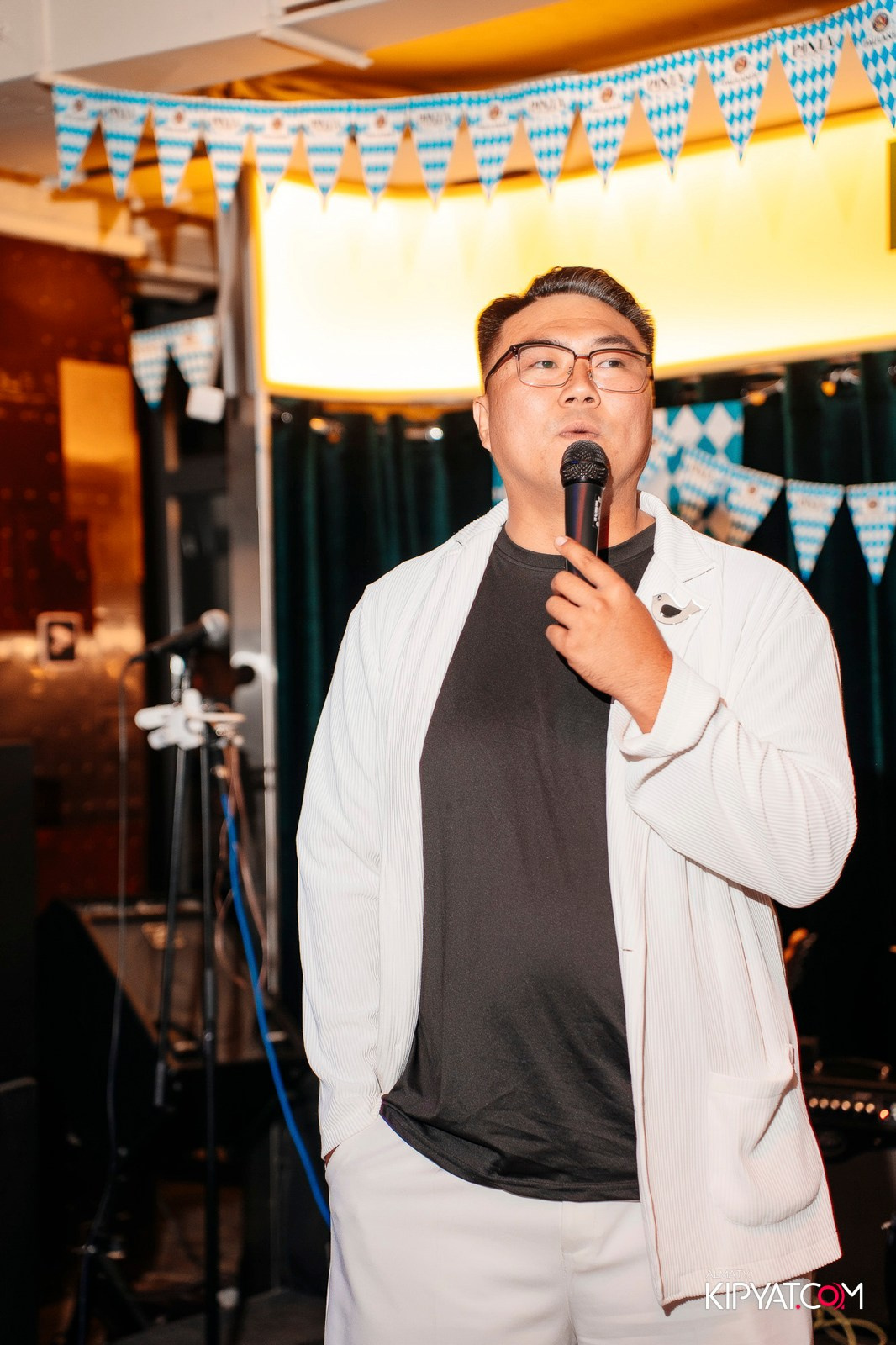 OKTOBERFEST — ПИНТА НА СЕЙФУЛЛИНА. КИПЯТКОМ АЛМАТЫ!