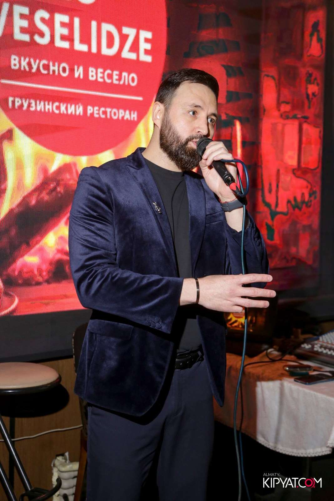 РЕСТОРАН ВЕСЕЛИДЗЕ НА ШЕВЧЕНКО. КИПЯТКОМ АЛМАТЫ!