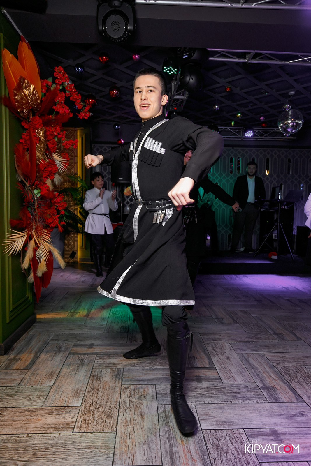 РЕСТОРАН КУРДЮК. КИПЯТКОМ АЛМАТЫ!