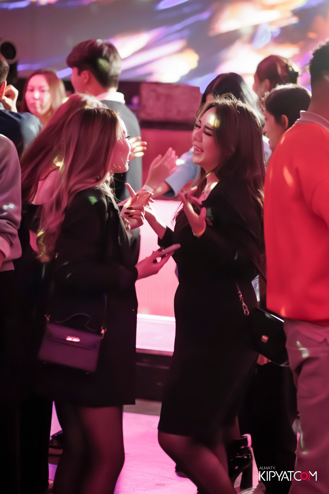 EVENT BAR. КИПЯТКОМ АЛМАТЫ!