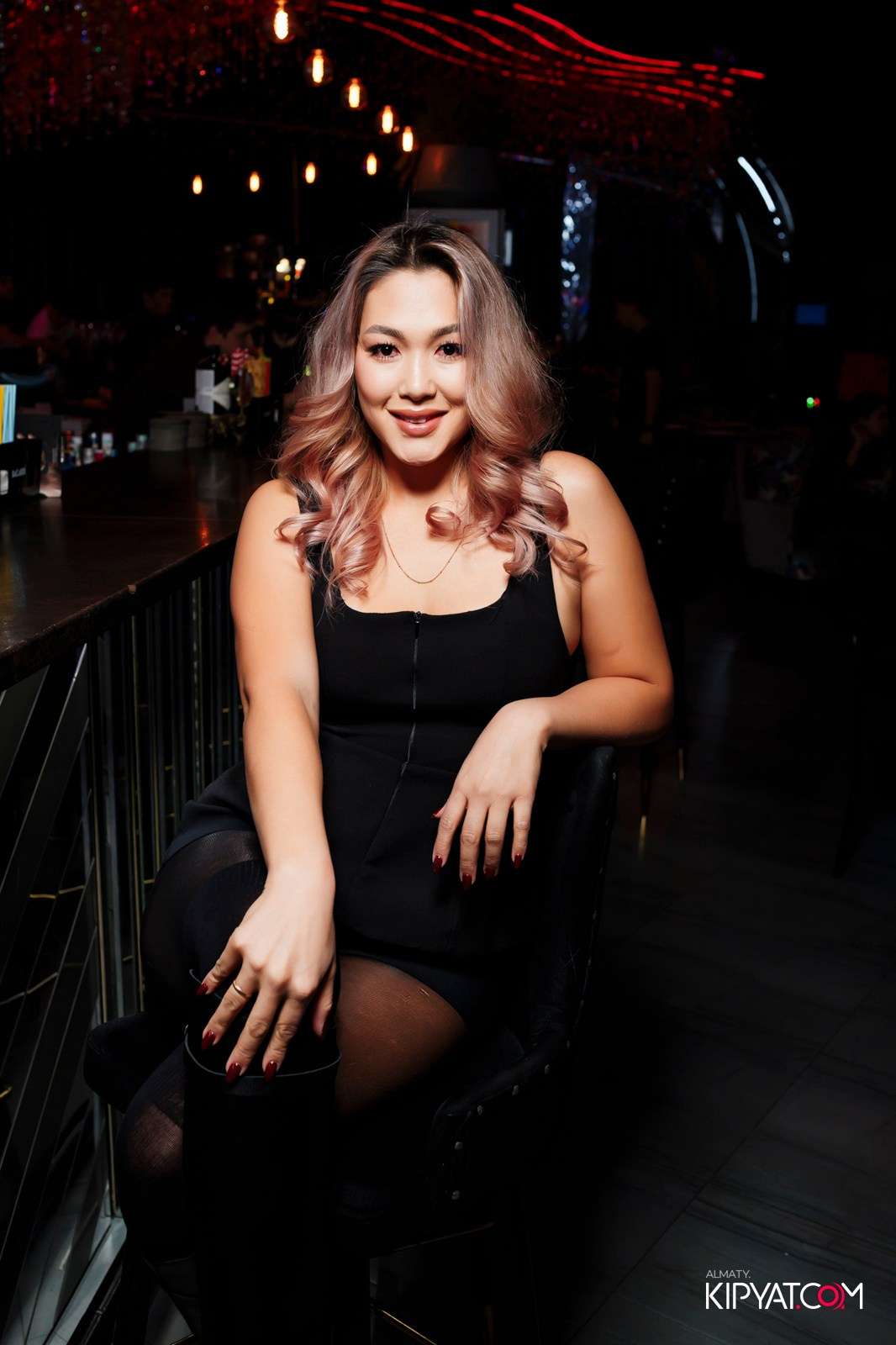 FRIENDS BAR & TERRACE. КИПЯТКОМ АЛМАТЫ!