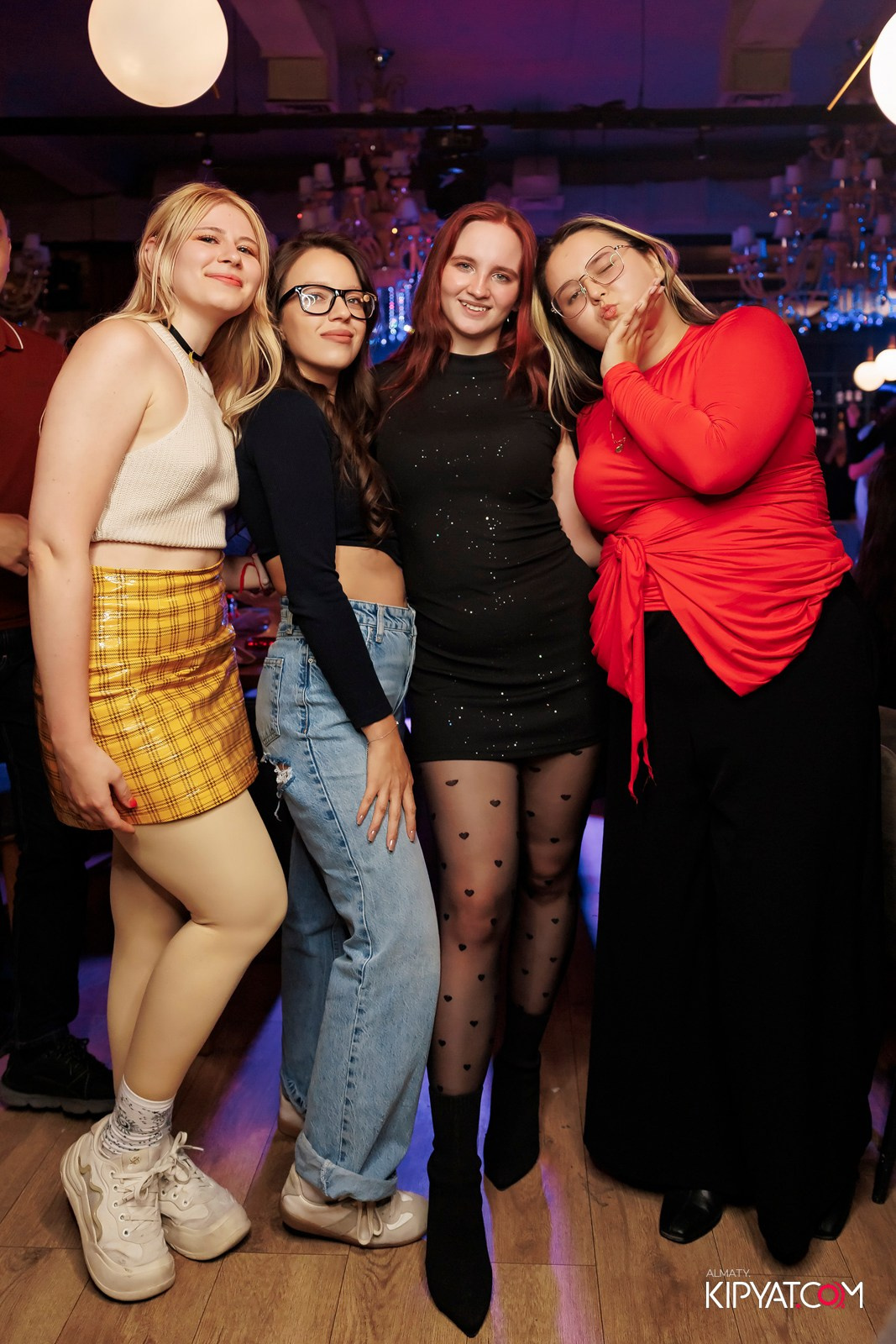 МУЗЫКАЛЬНОЕ ЛОТО В CAVIAR. КИПЯТКОМ АЛМАТЫ! Фотосъемка мероприятий в Алматы