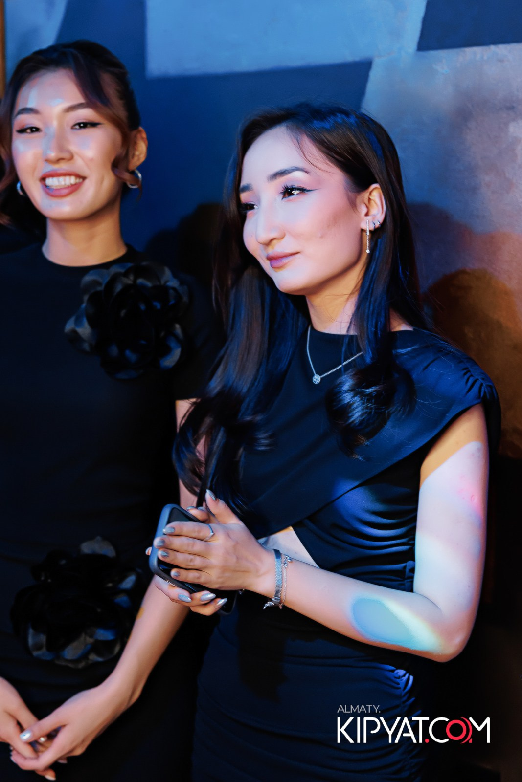 OBLAKO LOUNGE BAR. КИПЯТКОМ АЛМАТЫ!