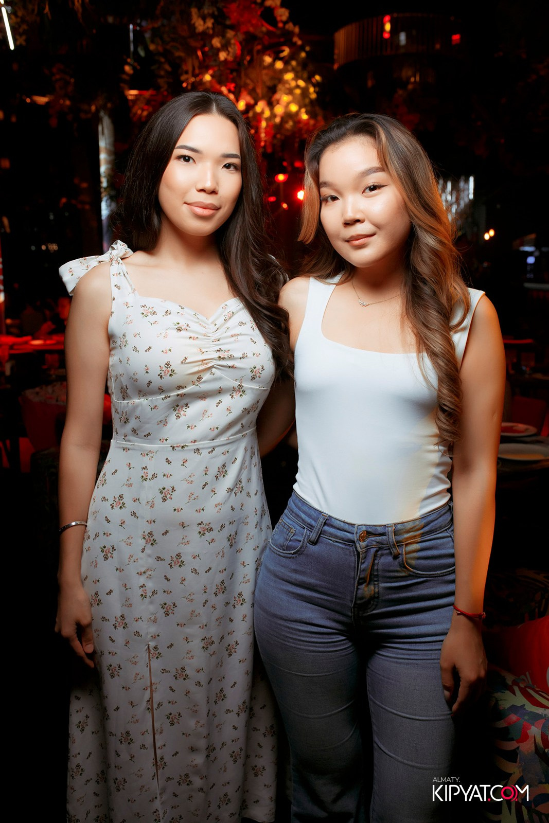 FRIENDS BAR & TERRACE. КИПЯТКОМ АЛМАТЫ! Фотосъемка мероприятий в Алматы
