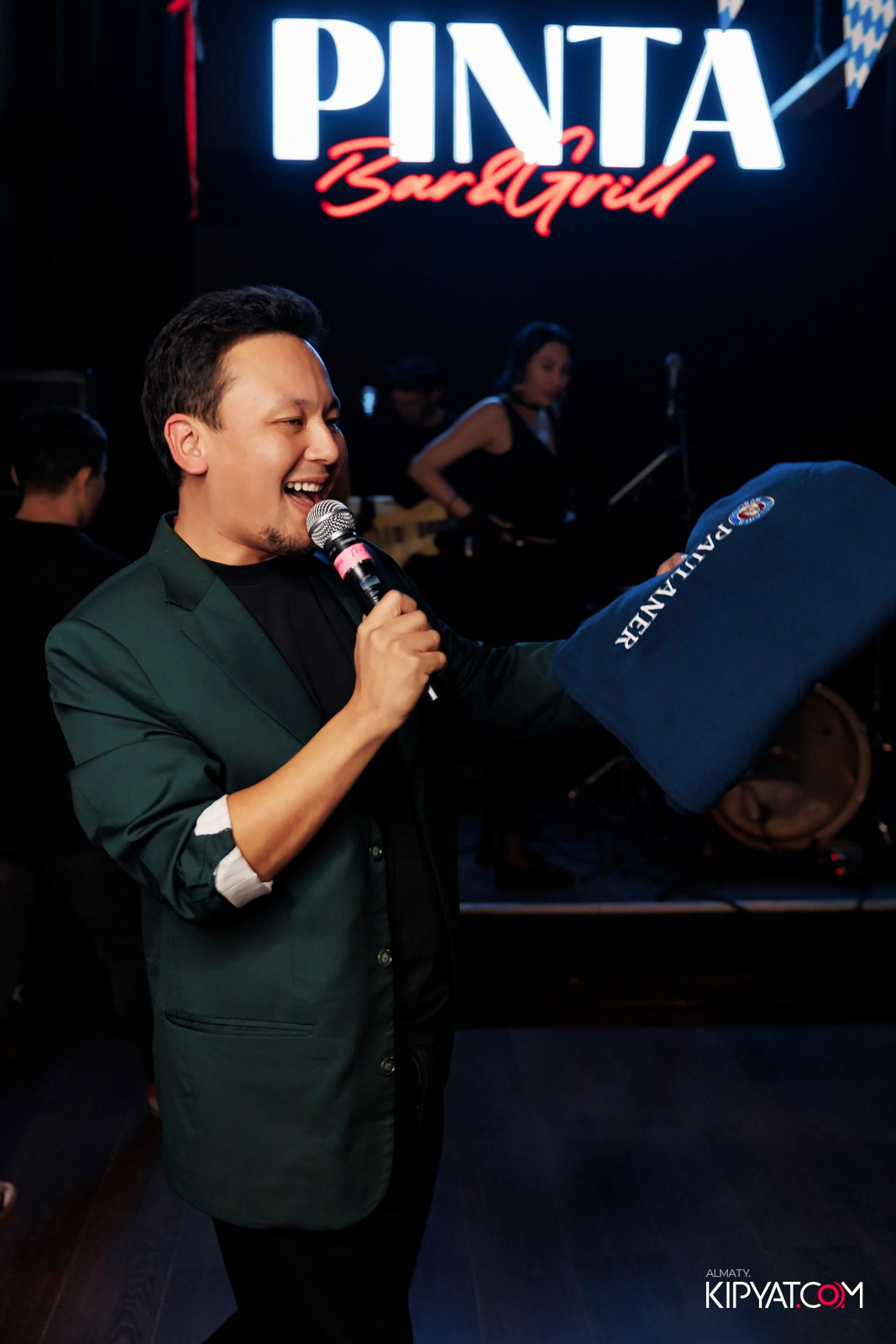 OKTOBERFEST — ПИНТА ADK. КИПЯТКОМ АЛМАТЫ!