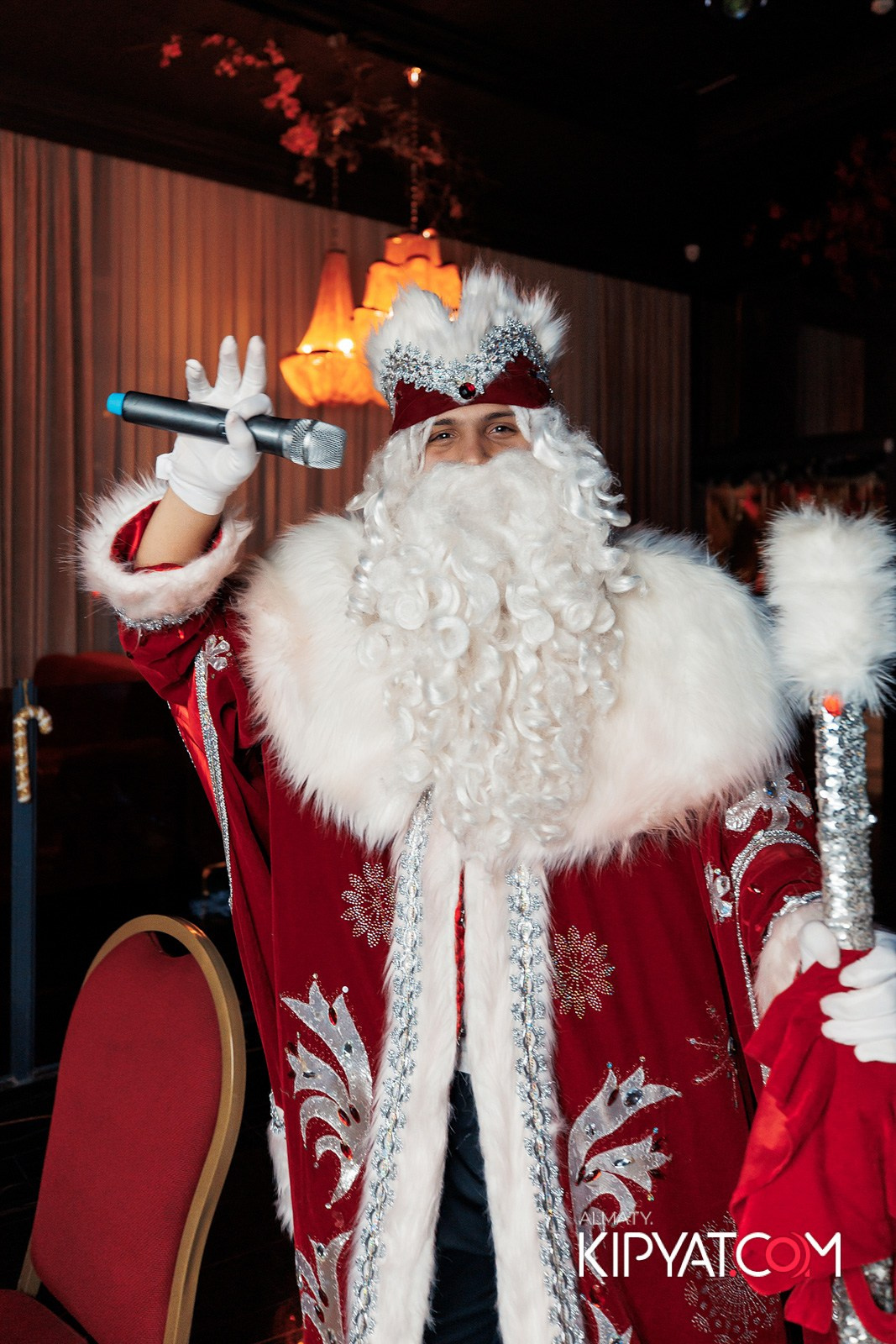 БАР ПАНАЕХАЛИ НА ДОСТЫК. КИПЯТКОМ АЛМАТЫ!