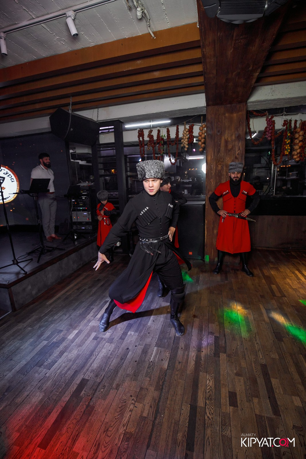 ВАХТАНГУРИ. КИПЯТКОМ АЛМАТЫ!