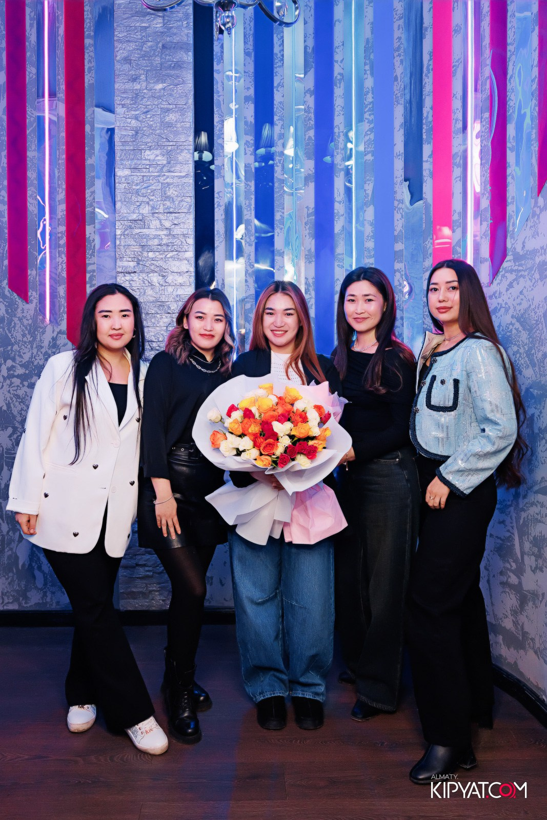 УХО И МЕДВЕДЬ НА ГАГАРИНА. КИПЯТКОМ АЛМАТЫ!