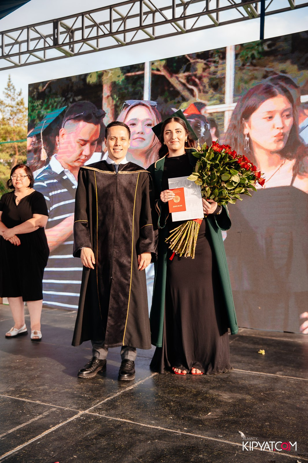 ВРУЧЕНИЕ ДИПЛОМОВ — НАРХОЗ КОЛЛЕДЖ. Part 3. КИПЯТКОМ АЛМАТЫ!