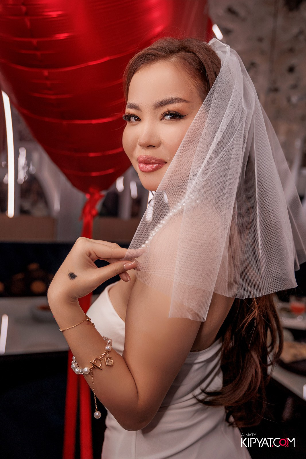 MOOD KARAOKE & TERRACE. КИПЯТКОМ АЛМАТЫ!