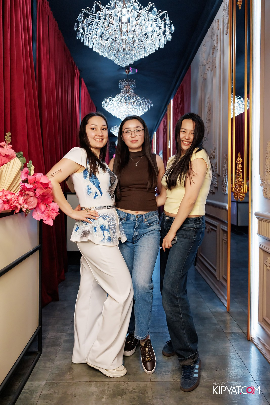 ЗАЯ, НА БИС. КИПЯТКОМ АЛМАТЫ!