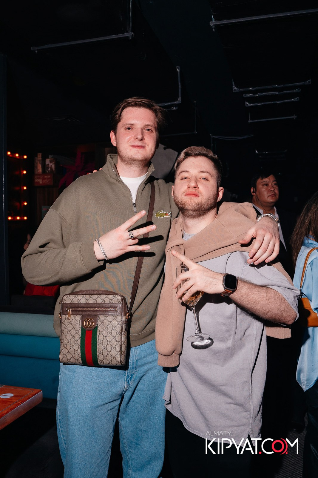 SANTA BARBARA — ВЫСТУПЛЕНИЕ LIZWI. КИПЯТКОМ АЛМАТЫ!