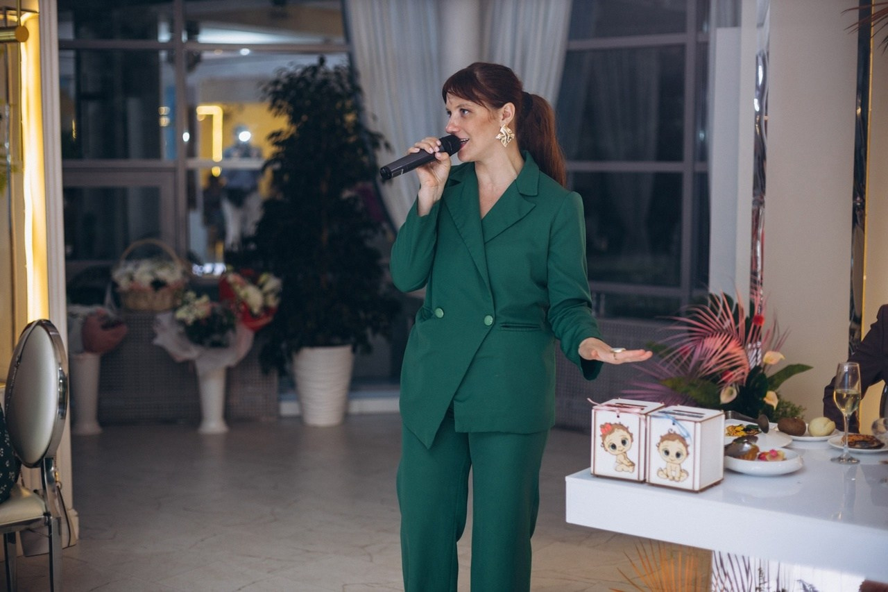 Ведущая СПБ Надежда Кожина