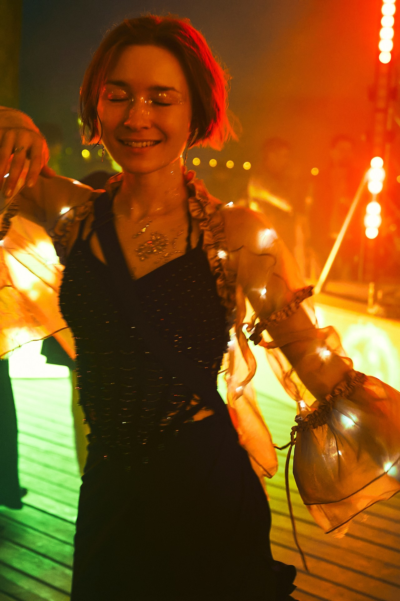 Морская вечеринка в Севкабель Порту. Фотограф Перминов Никита СПБ