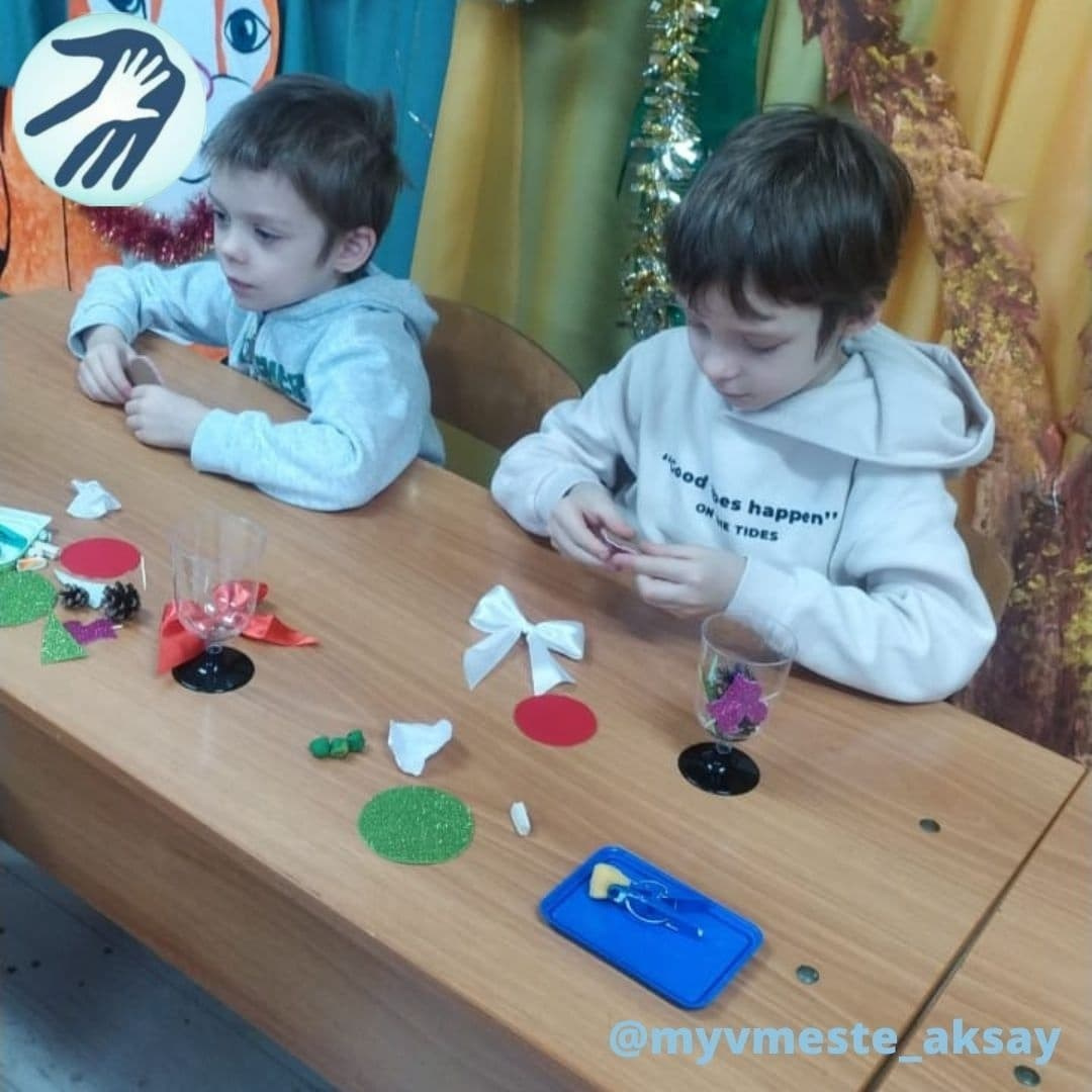 Волшебная встреча в клубе «Родник»: новогоднее чудо своими руками!