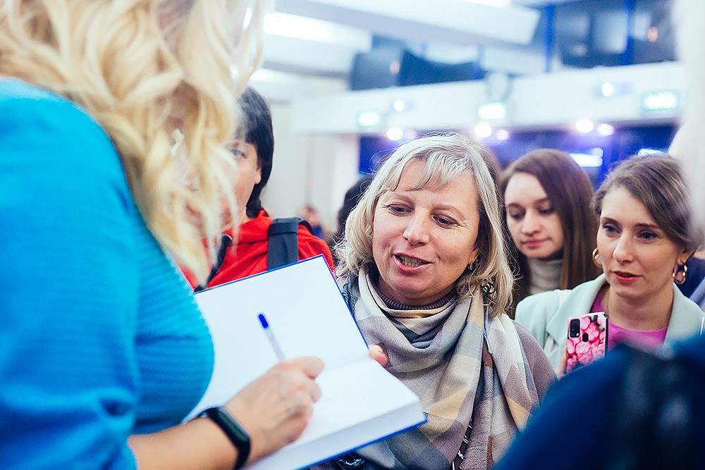 Стендап Ольги Савельевой «Всё обязательно наладится». Детский и семейный фотограф, фотограф мероприятий Нижний Новгород