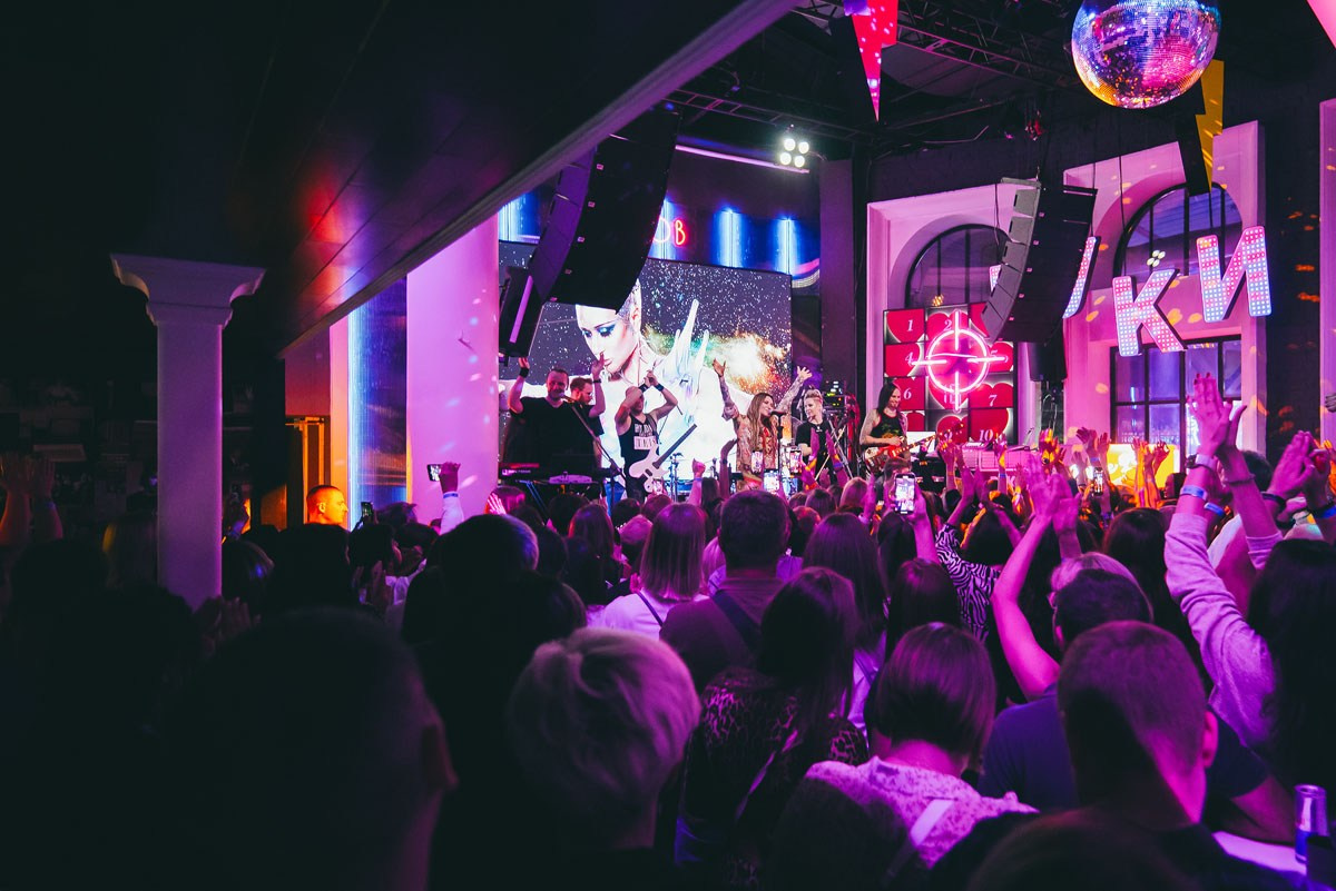 Концерт LINDA в РУКИ ВВЕРХ БАР в Ростове-на-Дону