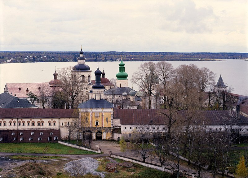 Кирило-Белозерский монастырь. Основан в 1397  г.  Вологодская обл.