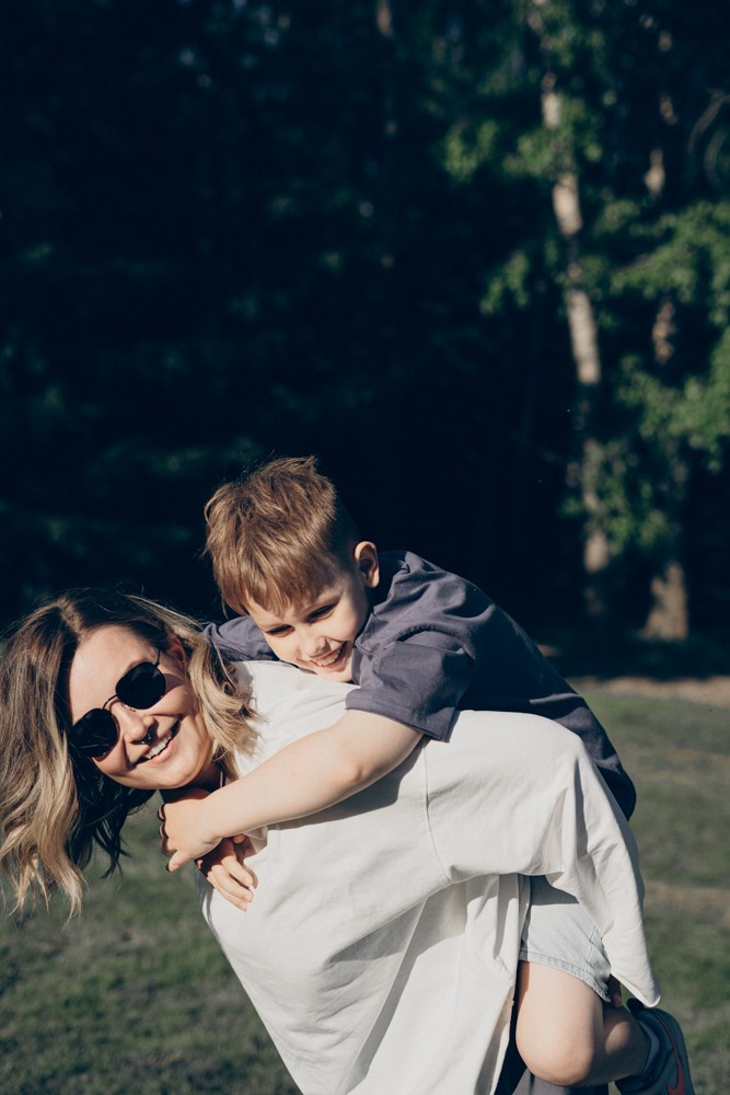 Яна и Саша. Семейный фотограф в Томске Зарина Азизбаева
