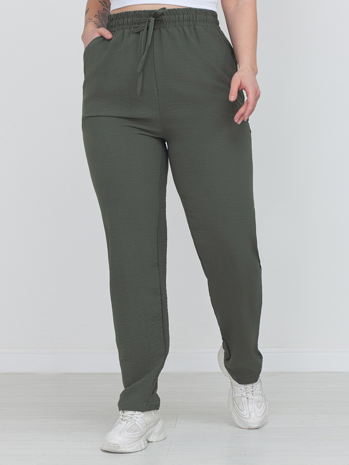 Фотосъемка брюк, для Валдберриз. Сборные фотосъёмки в Москве. фотосессии одежды.фотограф