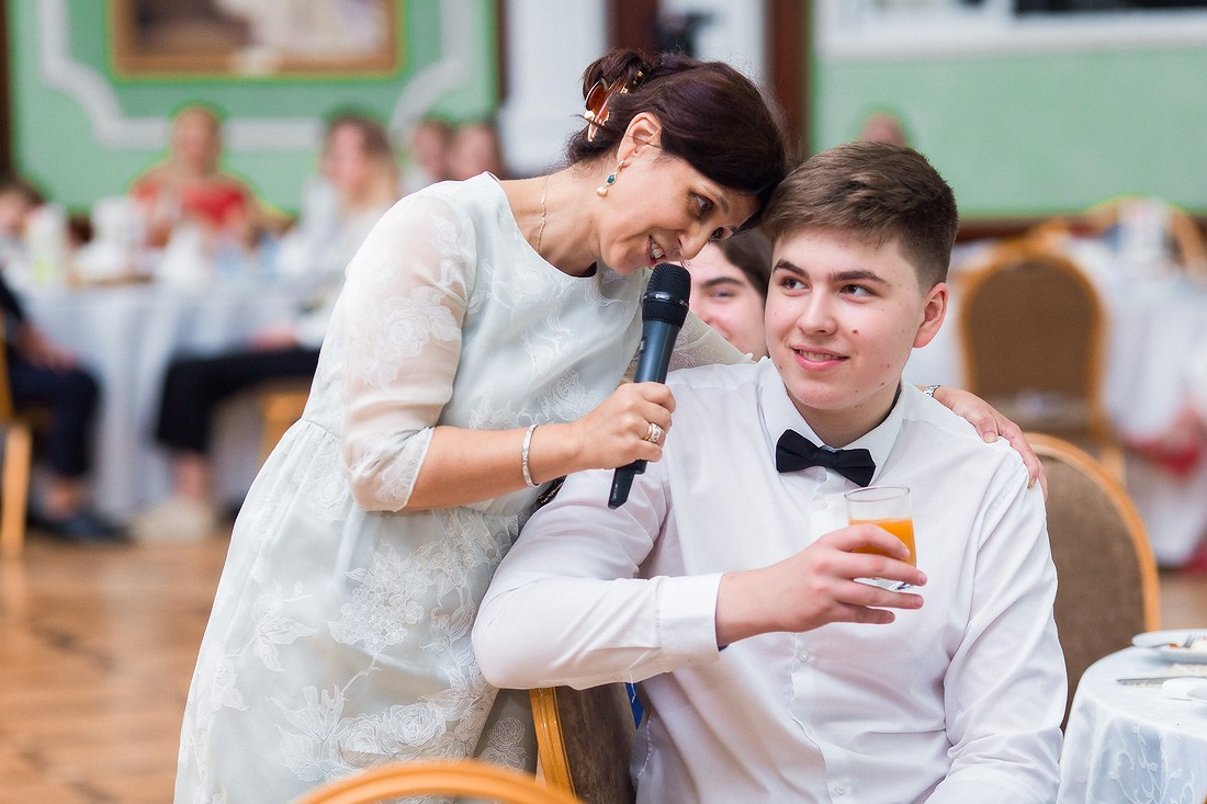 Выпускной в гимназии «Василиада». Репортажный фотограф Борис Геер