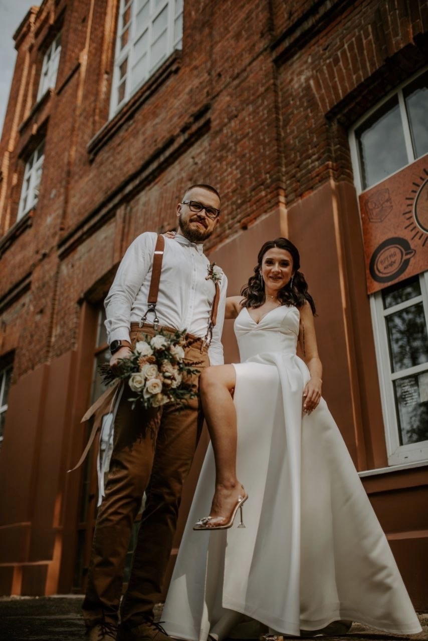 Примеры свадебных платьев. Модельер Евгений Бременев