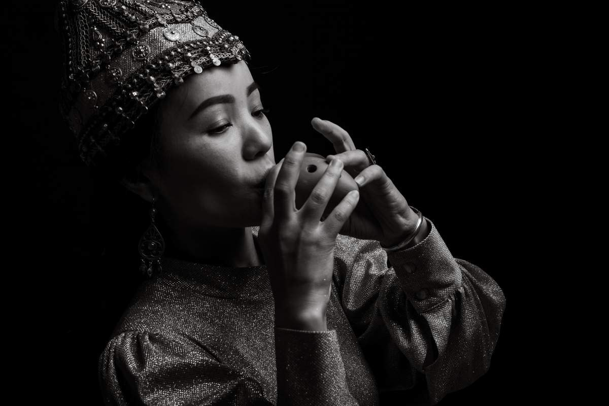Женский портрет. BWstudio — фотостудия черно-белой фотографии Алматы. Фотограф Алматы. Фотостудия Алматы