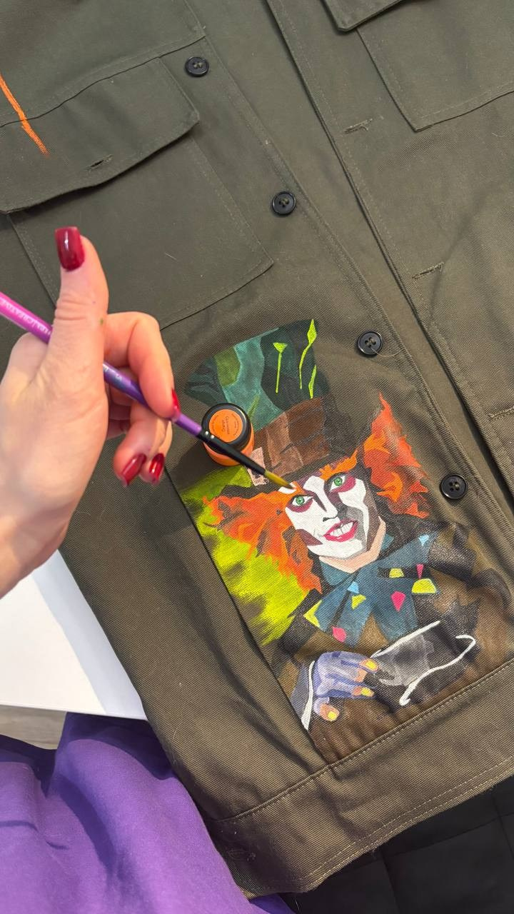 Кастомизация одежды. ART.KARAS — студия кастомизации одежды и арт-мероприятий