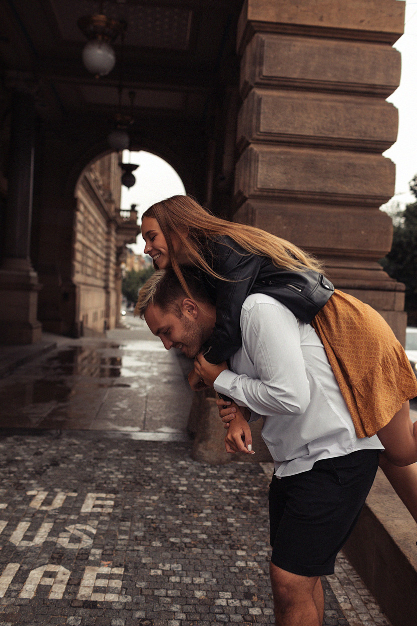 Lovestory. Rodinná a svatební fotografka v Praze, Brně, Vídni a Bratislavě — Jane Reutova