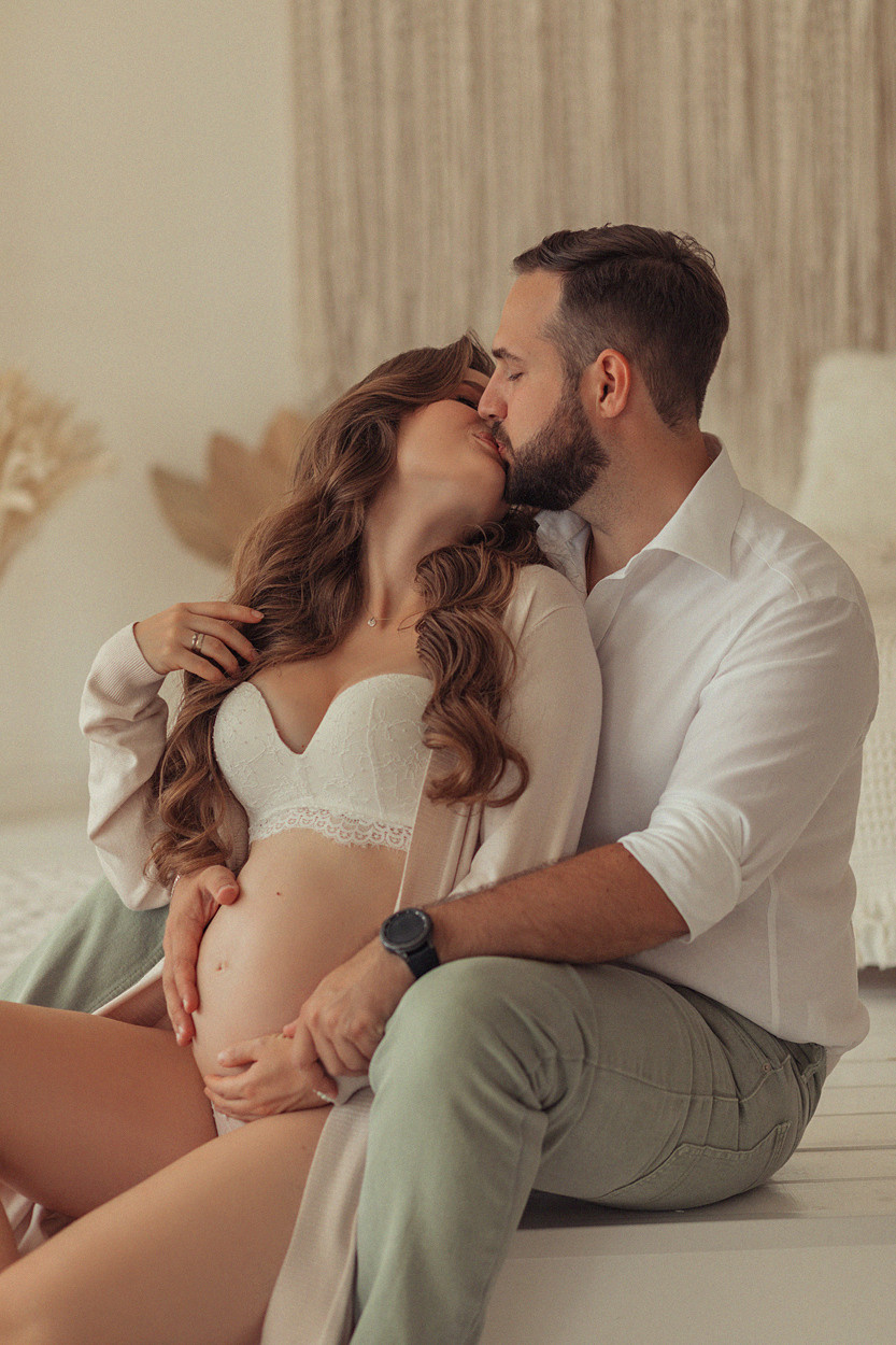 Pregnancy. Семейный и свадебный фотограф в Праге Евгения Реутова