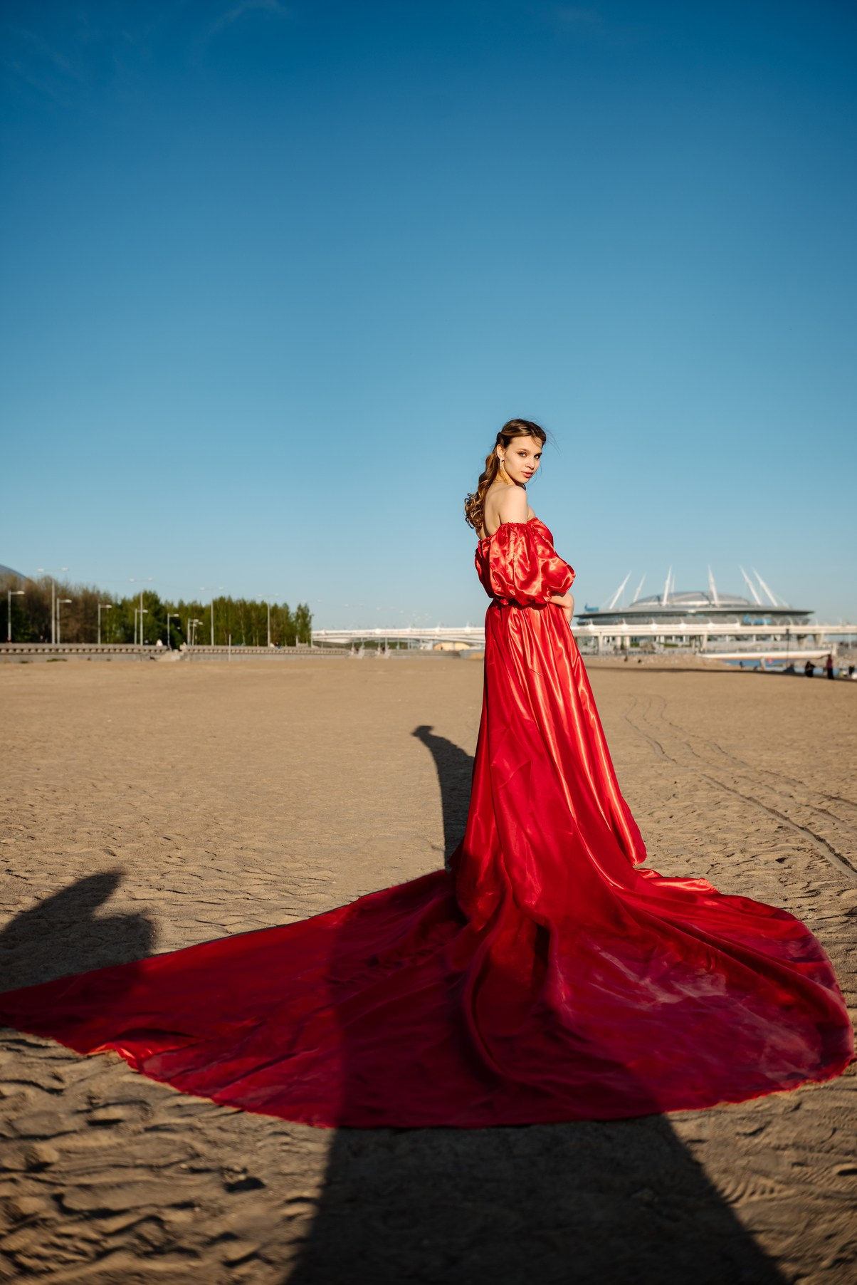 Женская фотосессия прогулка на&nbsp;заливе