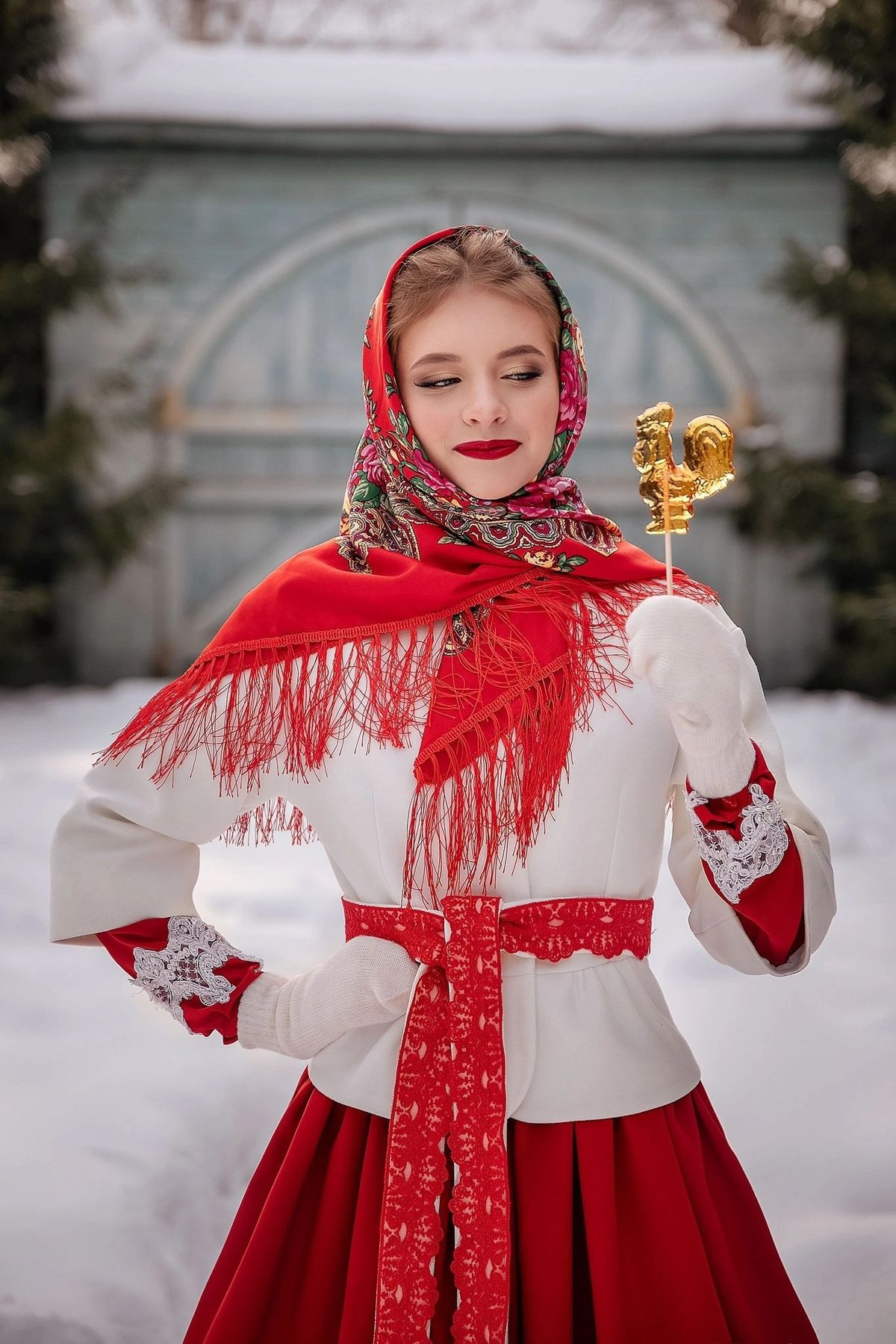 A LA RUSSE. МИРОСЛАВА . ЖИВЫЕ ПРОЕКТЫ  Мастер-классы | Закрытые девичники | Фотография