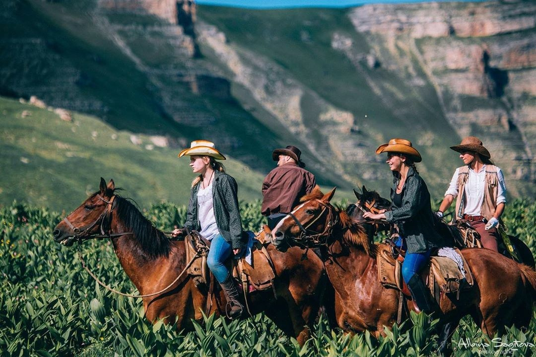 WEEKEND в горах — звездопад Персеиды. (1). GIGI TOUR