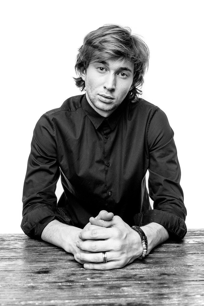 МУЖСКОЙ ПОРТРЕТ. Фотограф Юля Юнг