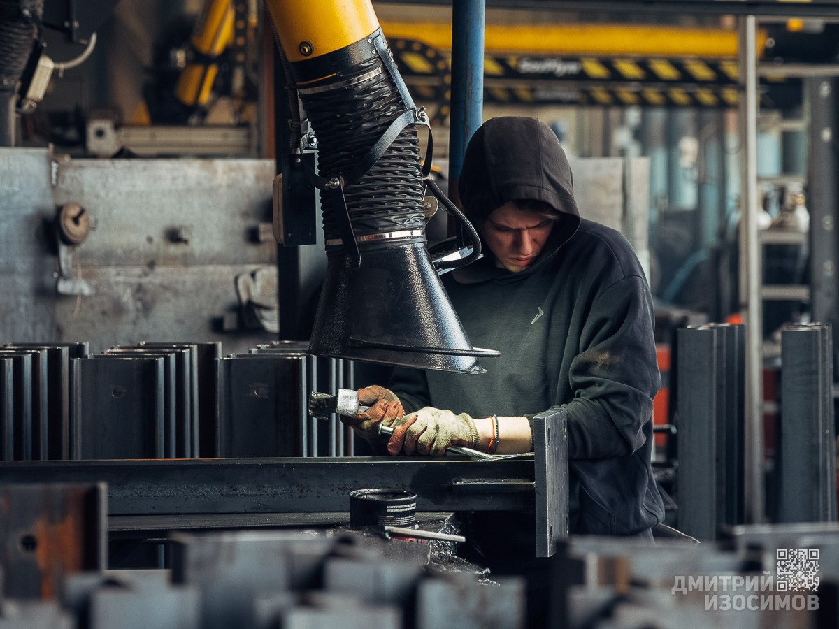 Съёмка на производстве