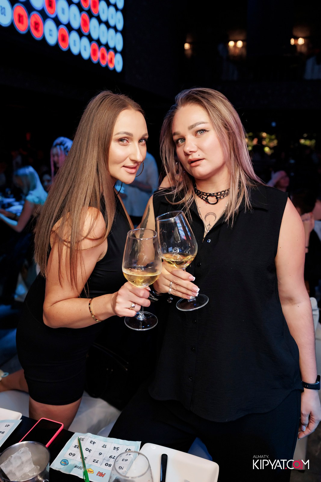 МУЗЫКАЛЬНОЕ ЛОТО В HIT RETRO. КИПЯТКОМ АЛМАТЫ!