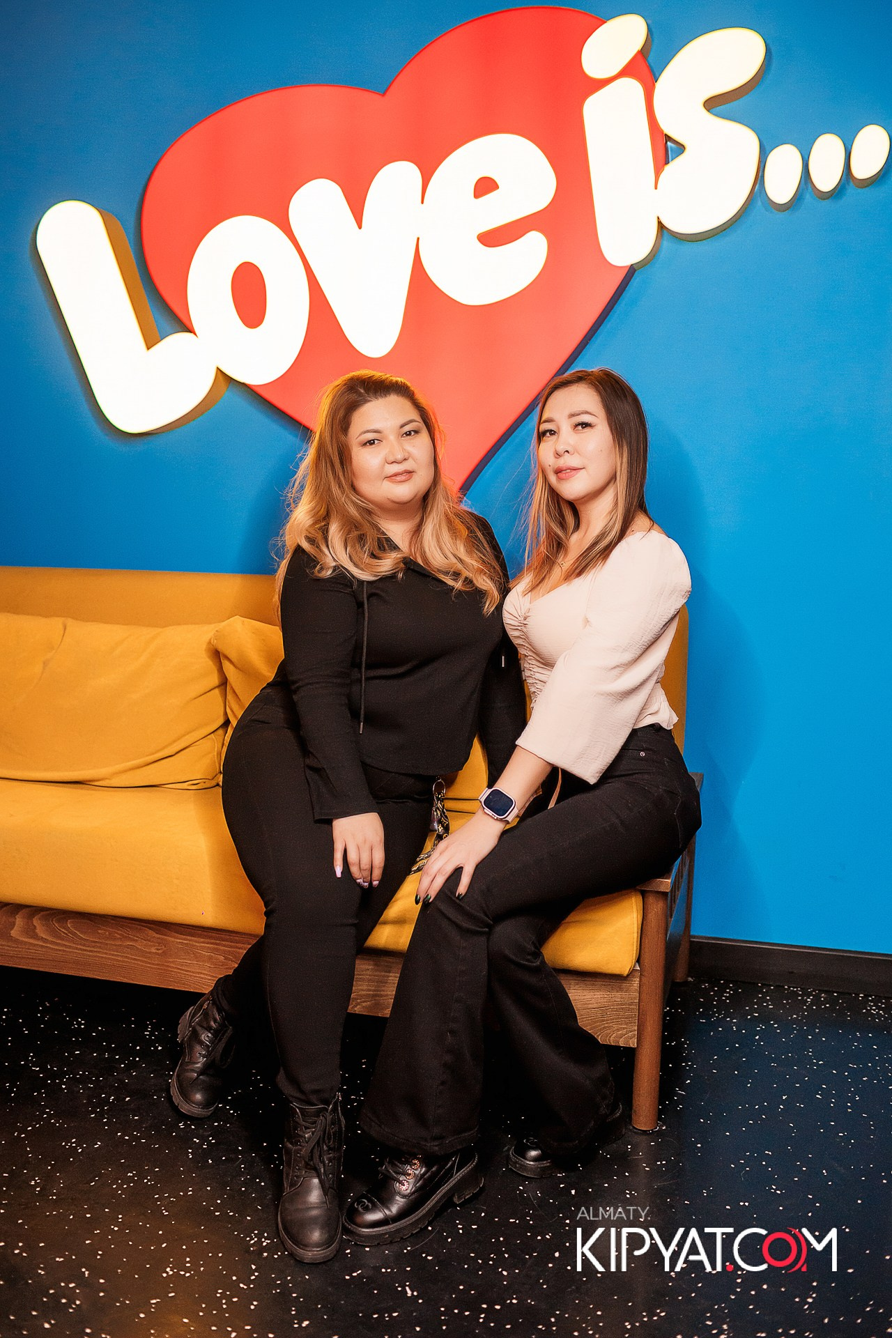 SANTA BARBARA — ВЫСТУПЛЕНИЕ ГРУППЫ REFLEX. КИПЯТКОМ АЛМАТЫ!