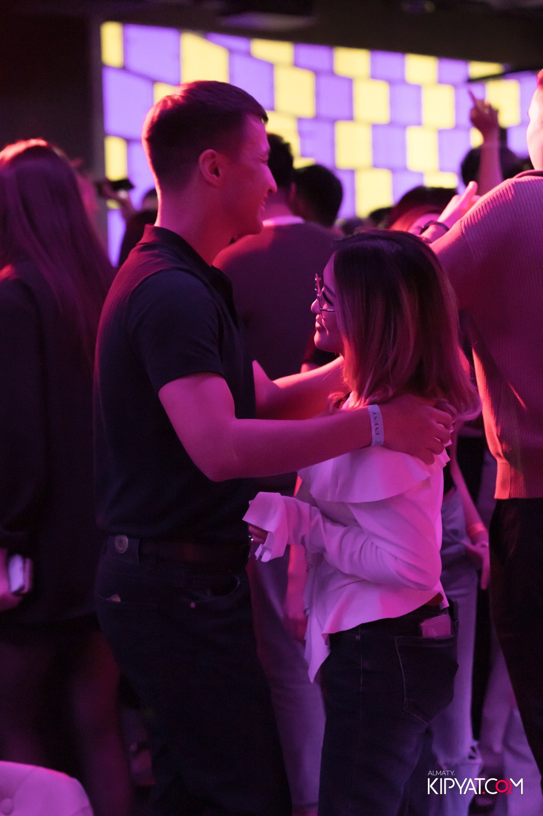 EVENT BAR. КИПЯТКОМ АЛМАТЫ!