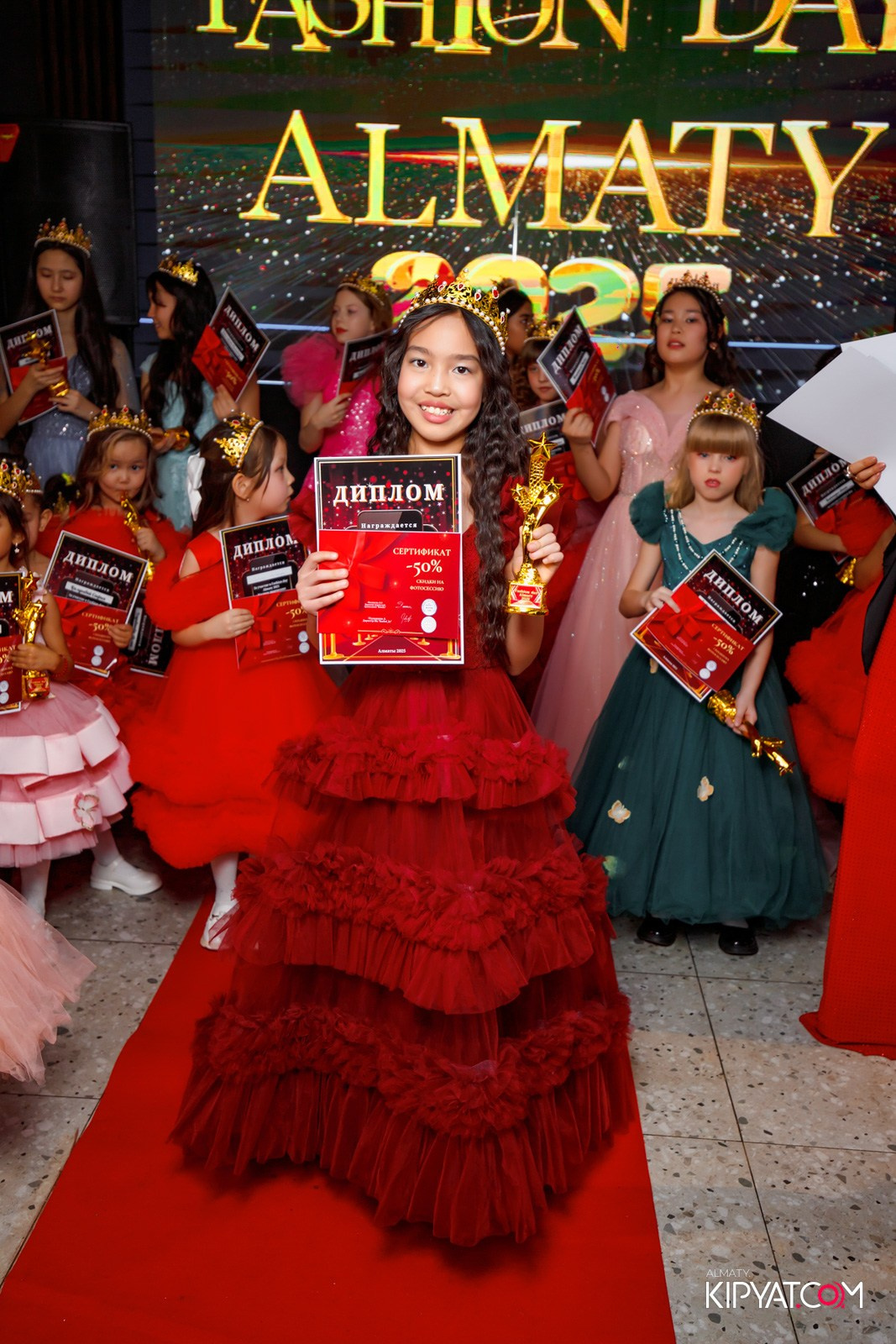 FASHION DAY 2025 КАФЕ ЖАКСЫЛЫК. КИПЯТКОМ АЛМАТЫ!